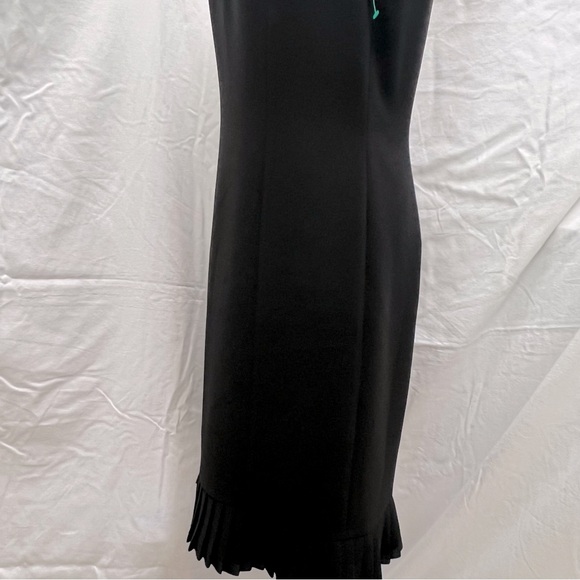 NWOT Tahari Arthur S. Levine sleeveless black dress with pleated trim. - Picture 6 of 10